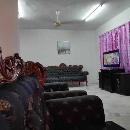Homestay Pd 波德申 外观 照片