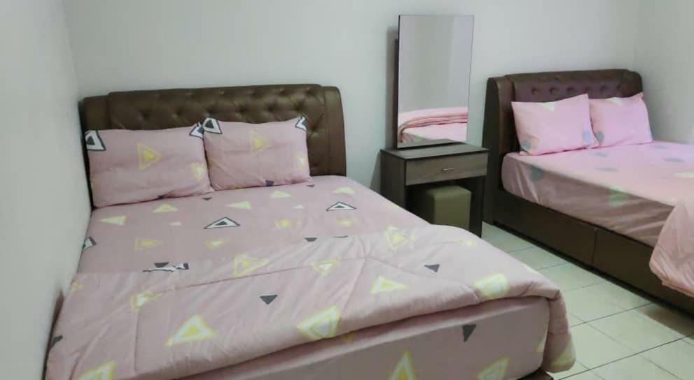 Homestay Pd 波德申 外观 照片