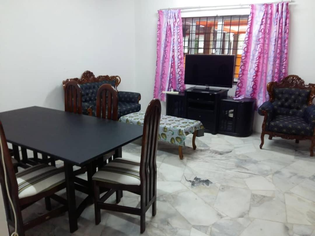 Homestay Pd 波德申 外观 照片